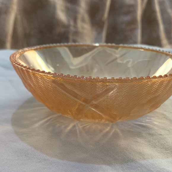 Four Vintage Iridescent Depression Glass Iris and Herringbone 4" Berry Bowls - Picture 3 of 3